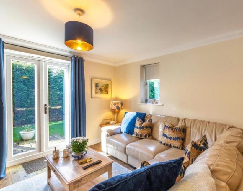 Ingledale Apartment, Ingleton, Yorkshire Dales National Park, Famous Three Peaks, Near The Lake District, Pets Are Welcome イングルトン エクステリア 写真